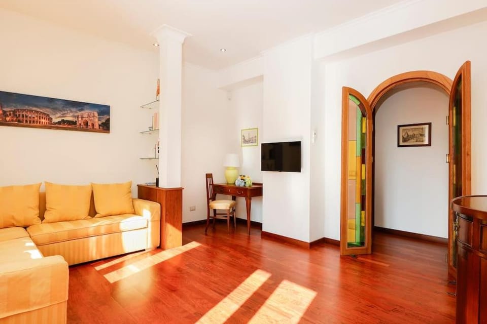 Delizioso apartment Porta Metronia Roma Apartment in Rome