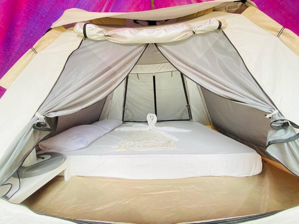 TENT inside Villa Milanel Port Barton Luxury tent in San Vicente