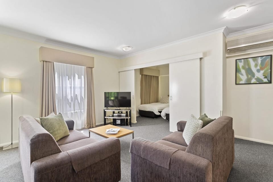 Northbridge Prime Location*2BR Apartment in Perth