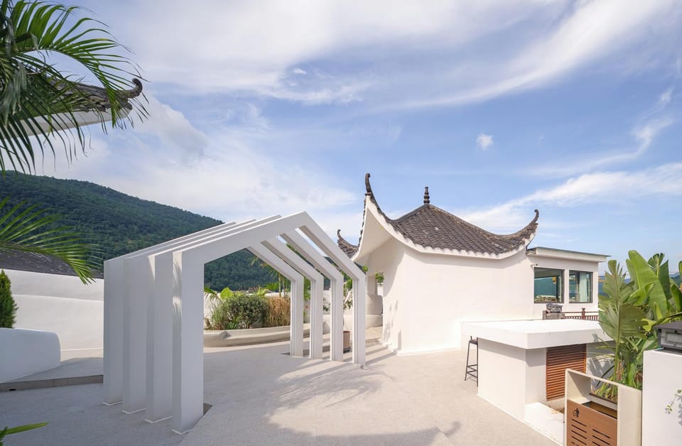 Property building, Natural landscape, Mountain view