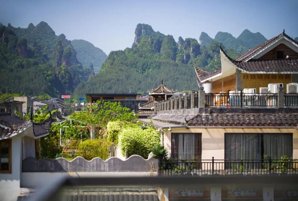 Property building, Natural landscape, Mountain view