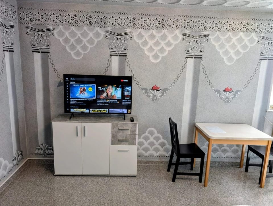TV and multimedia, Bedroom