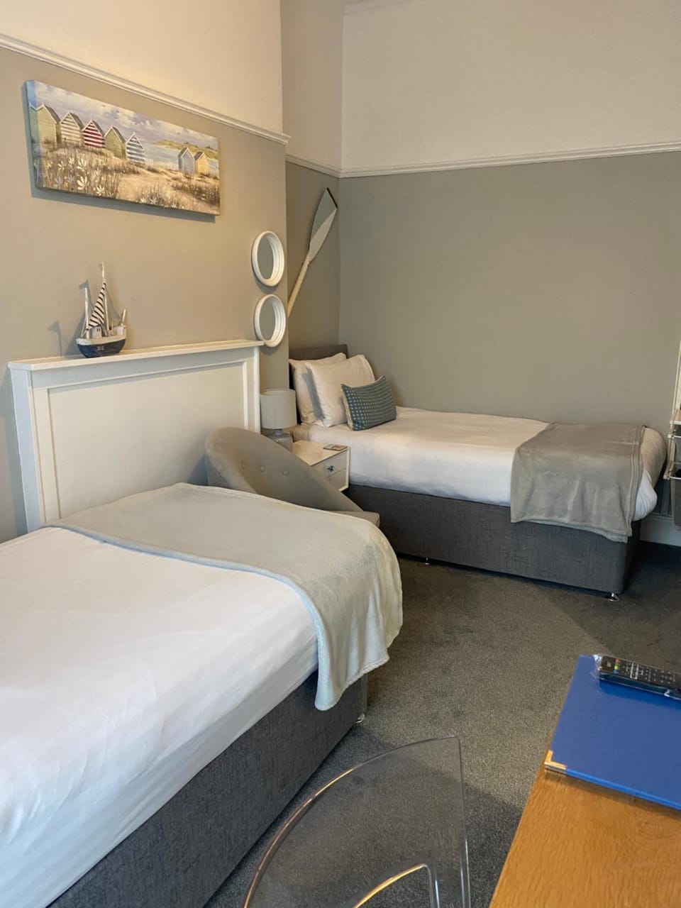 Beachside Guest House Bed and Breakfast in Llandudno