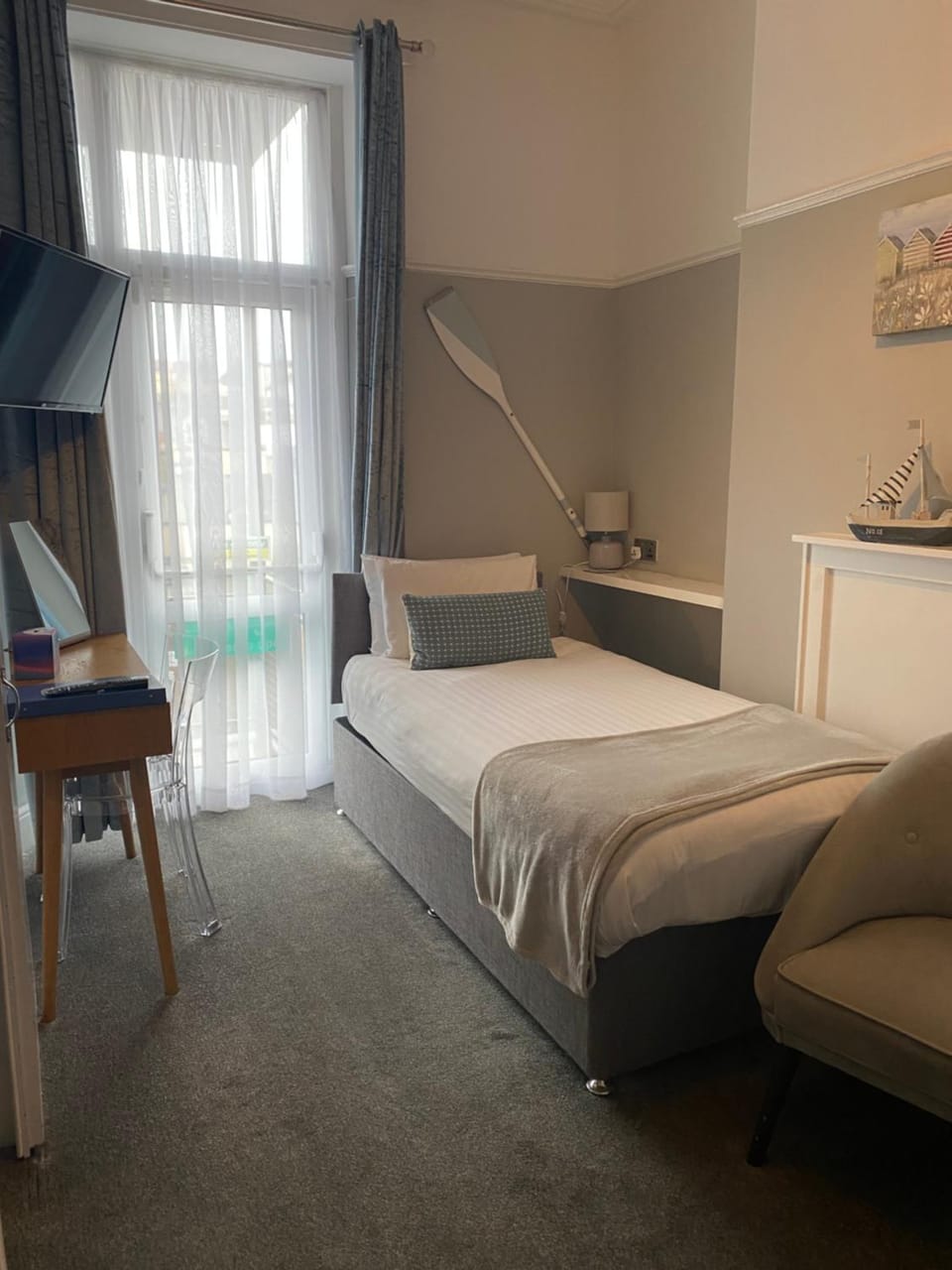 Beachside Guest House Bed and Breakfast in Llandudno