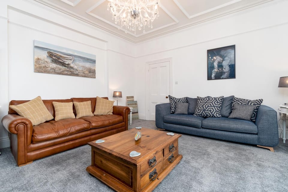 Living room, Lounge or bar, Seating area