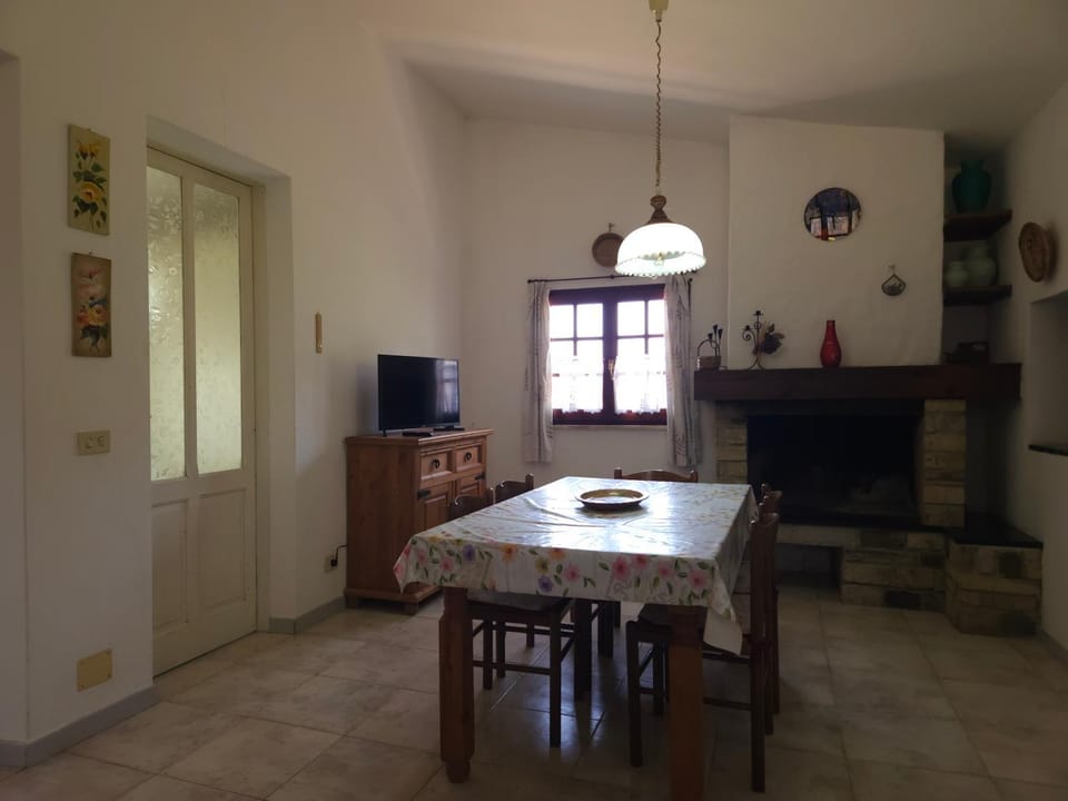 Country house La grande quercia Country House in Sardinia