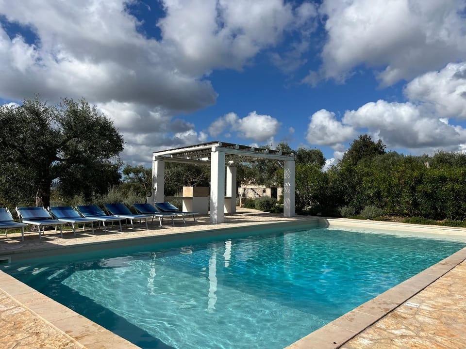 Property building, Swimming pool