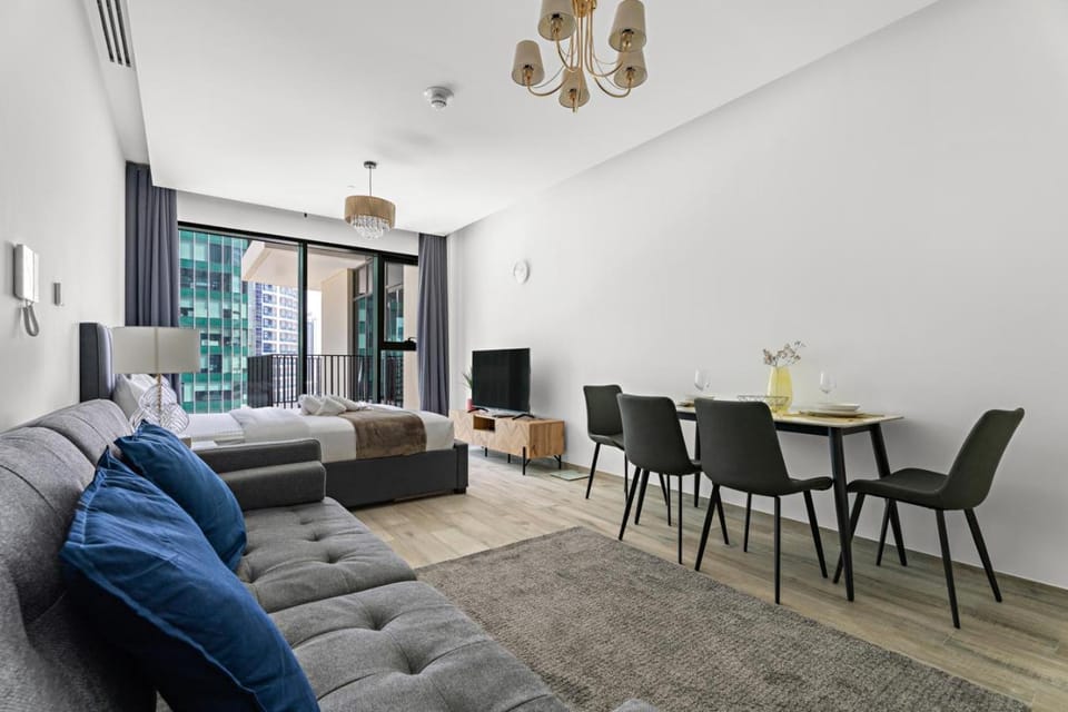 StoneTree - Modern Studio - Special Offer! Apartment in Dubai
