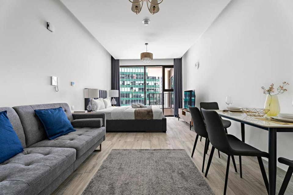 StoneTree - Modern Studio - Special Offer! Apartment in Dubai