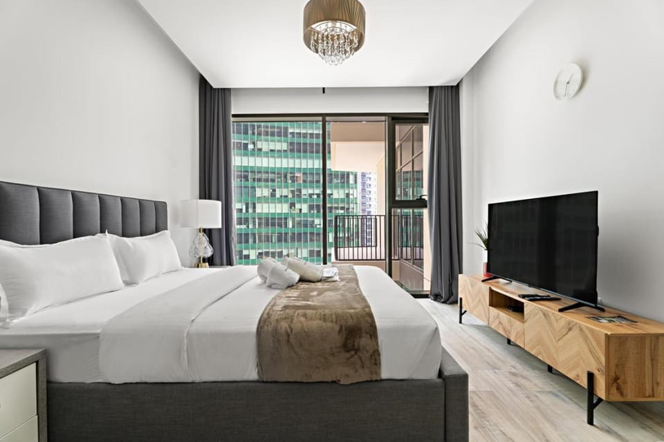 StoneTree - Modern Studio - Special Offer! Apartment in Dubai