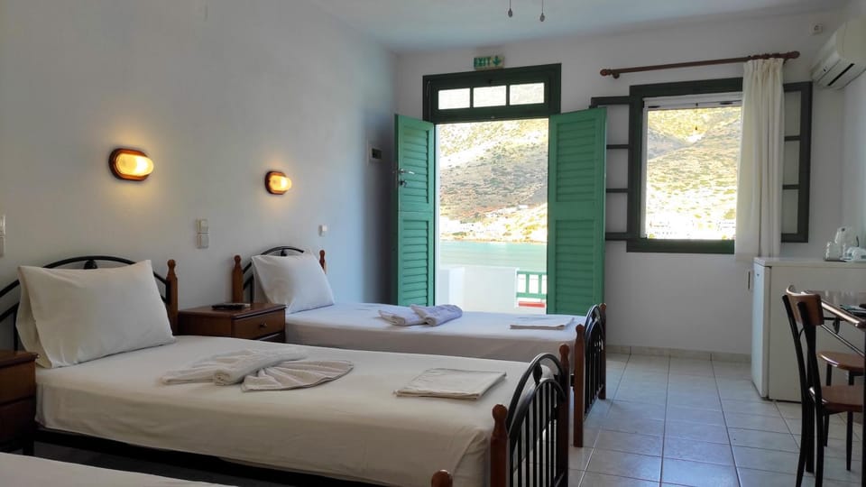 Τζαννής Αγλαΐα Apartment hotel in Milos