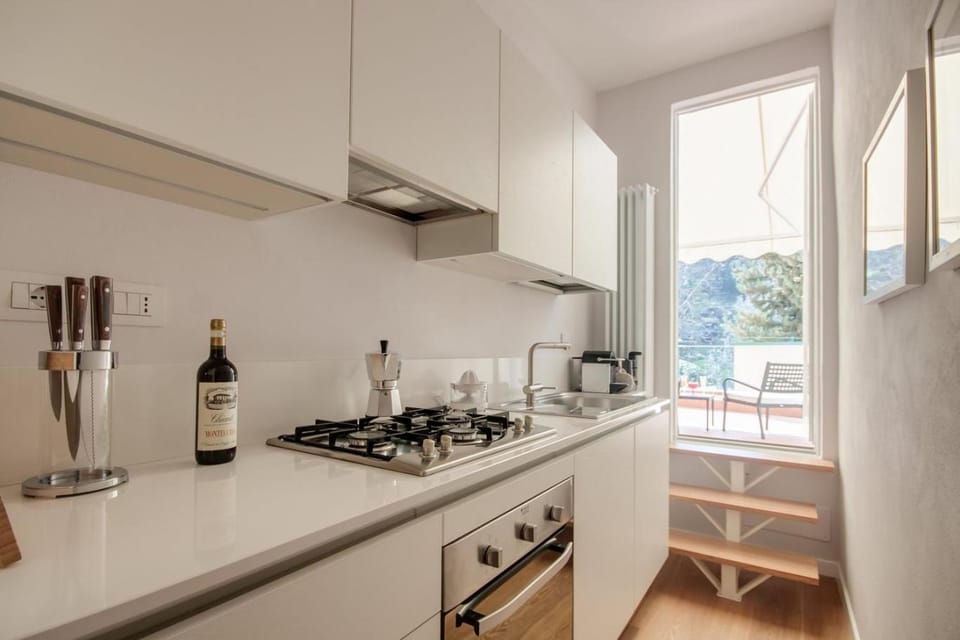 Kitchen or kitchenette, pet friendly