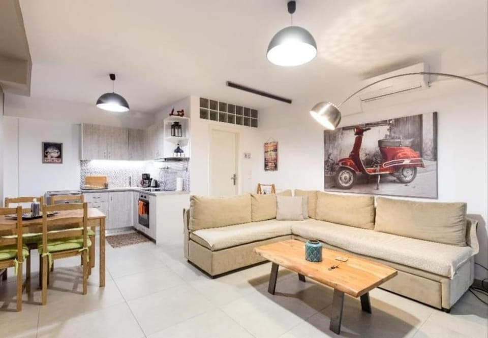 Lovely and spacious apartment Apartment in Athens