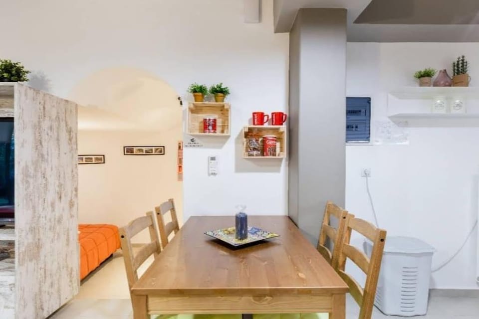 Lovely and spacious apartment Apartment in Athens