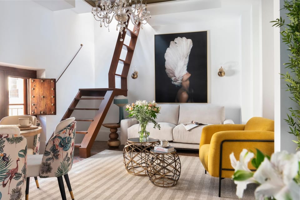 Living room, Seating area