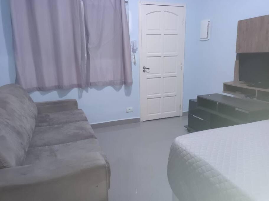 Apartamento à 80 metros da praia Apartment in State of São Paulo