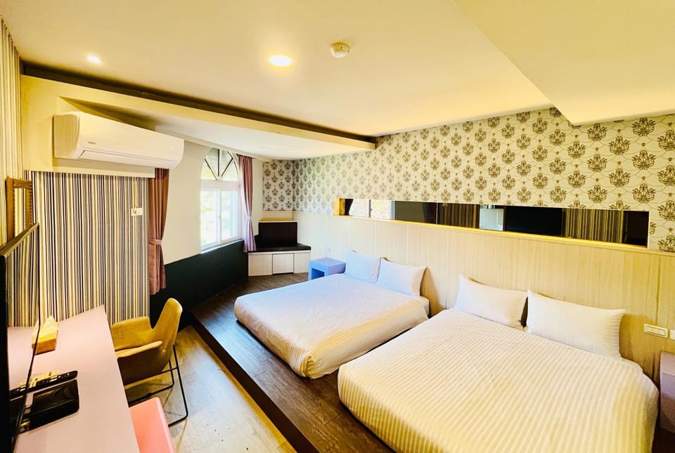 Photo of the whole room