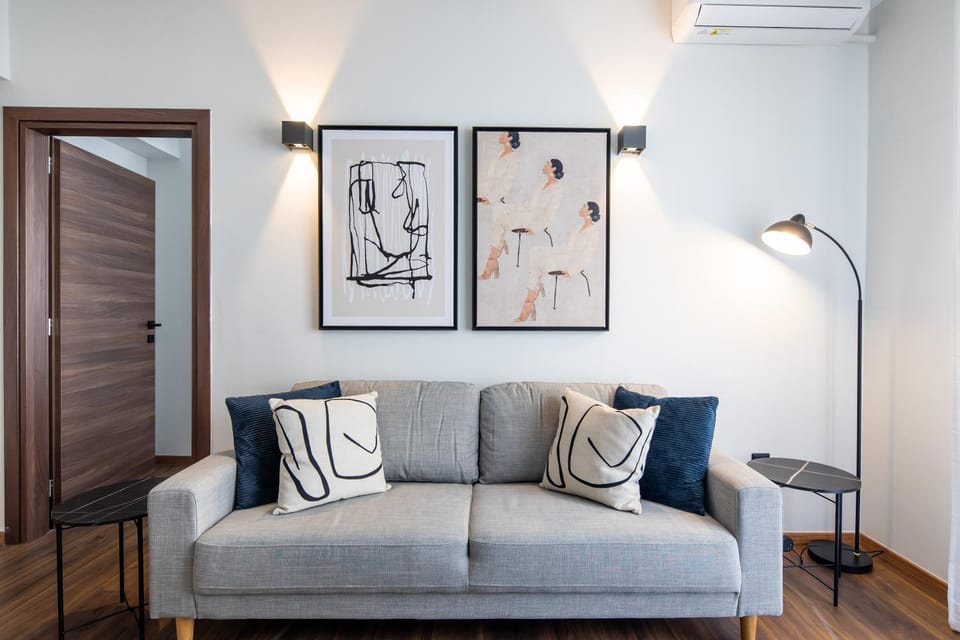 Living room, Seating area, air conditioner