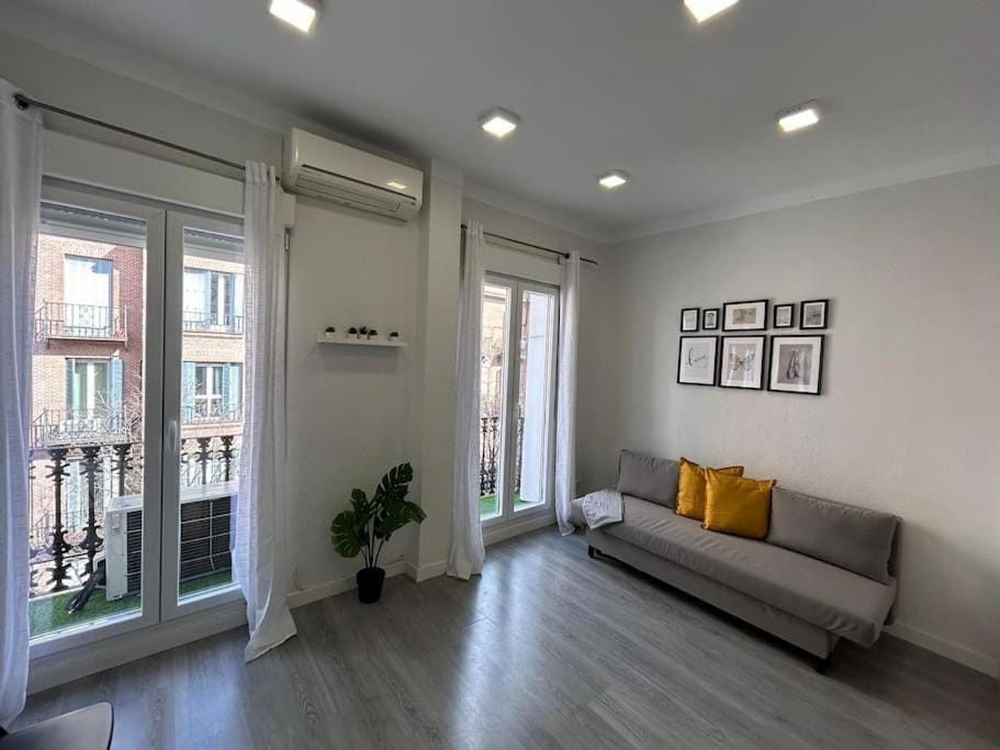 Cosy flat Arganzuela - AC Apartment in Madrid