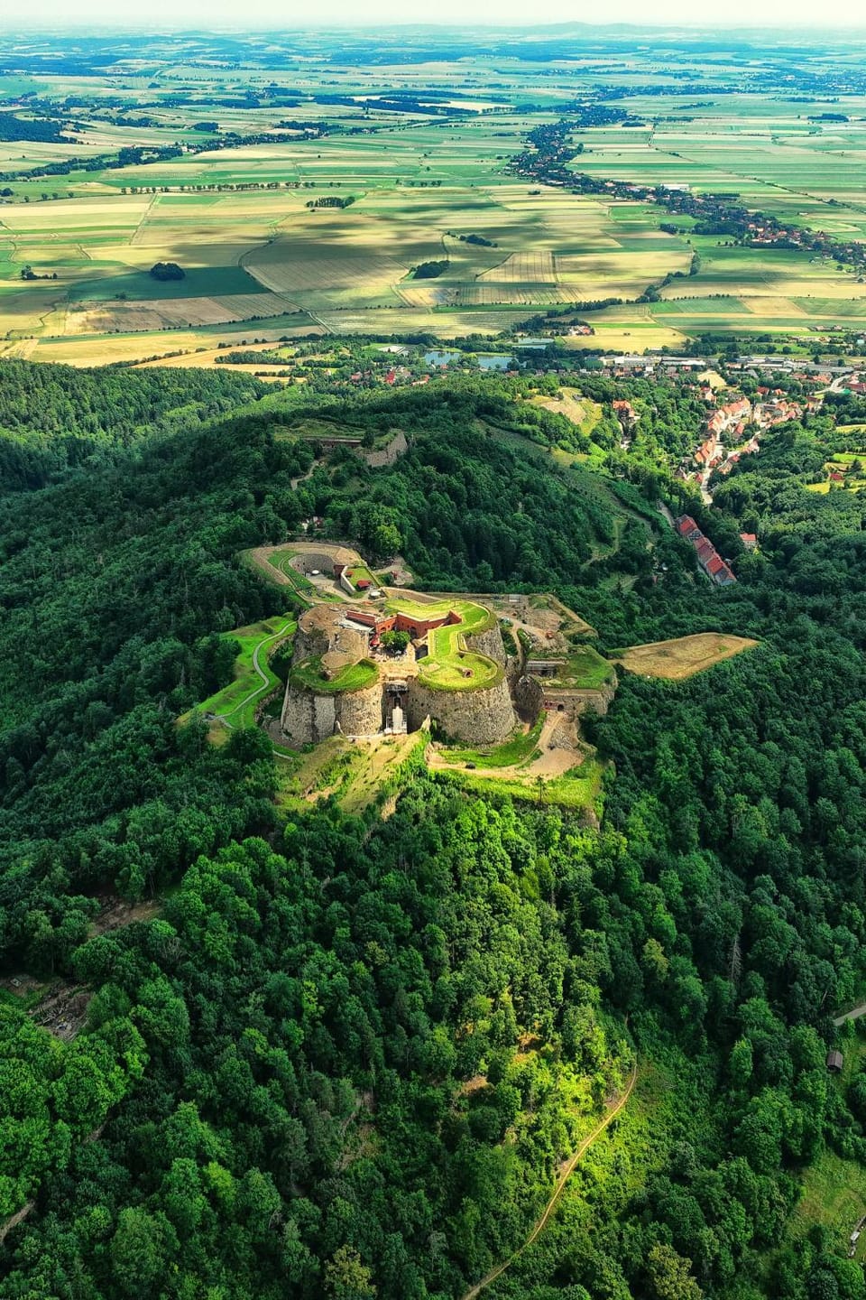 Twierdza Srebrna Góra Donżon Hotel in Lower Silesian Voivodeship