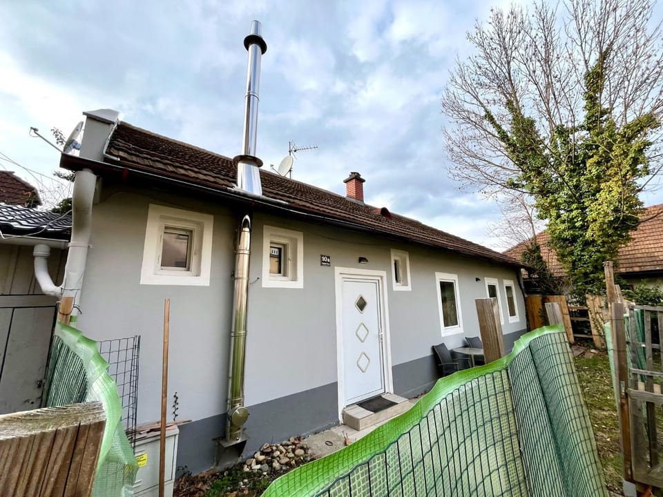 Häuschen für Monteure, Autobahn House in Styria