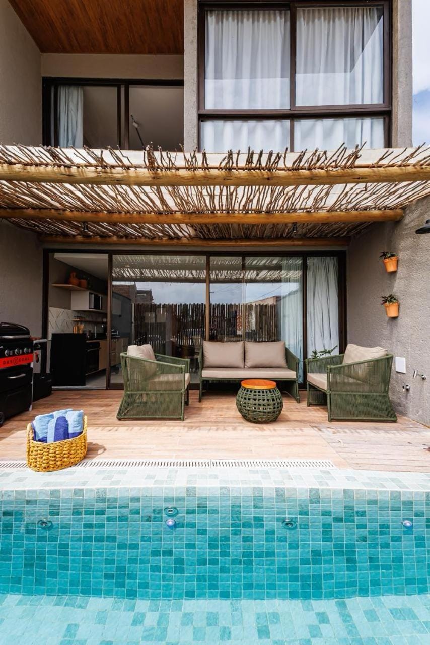 Patio, Pool view