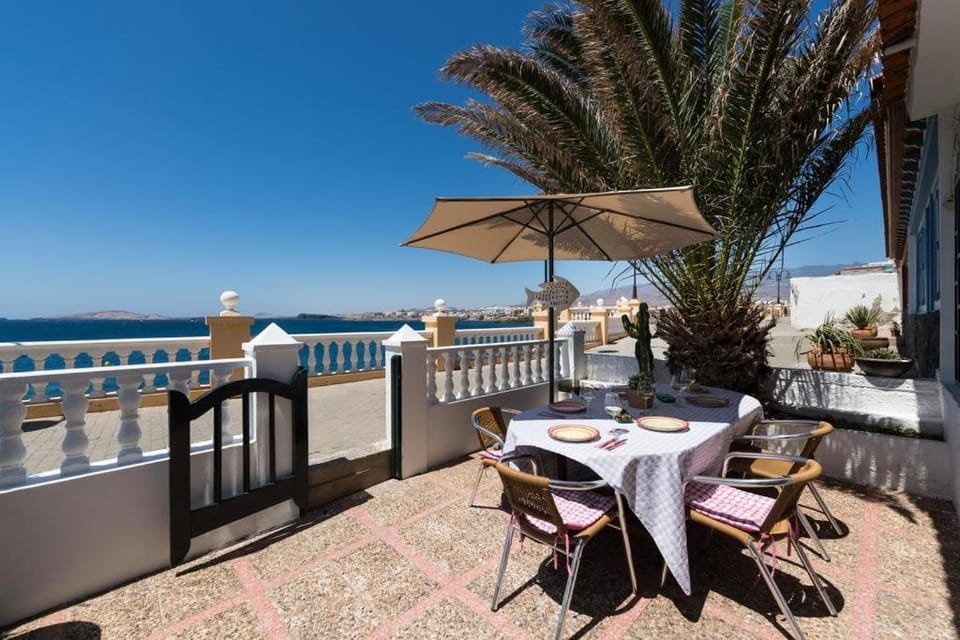 Home2Book Oceanfront Bliss in Taliarte House in Gran Canaria