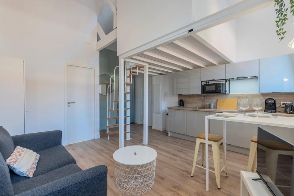 1 bedroom duplex apartment, with parking Apartment in Flanders