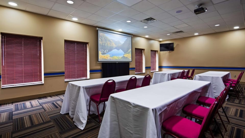 Meeting/conference room
