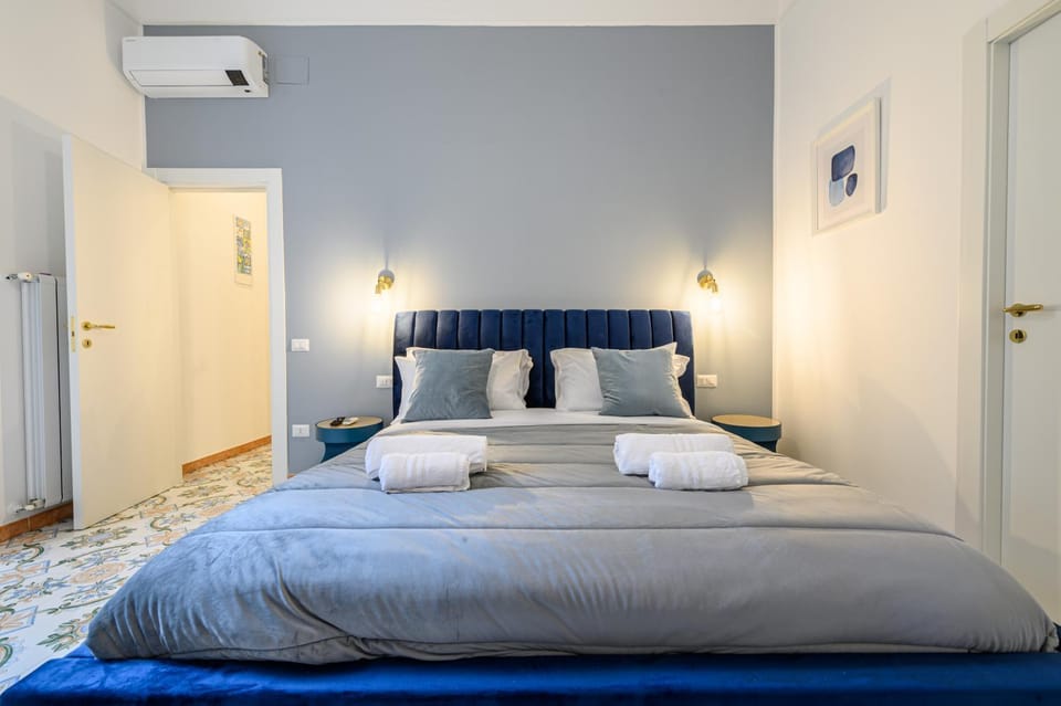 Guest House 121 Charming Apartment Apartment in Naples