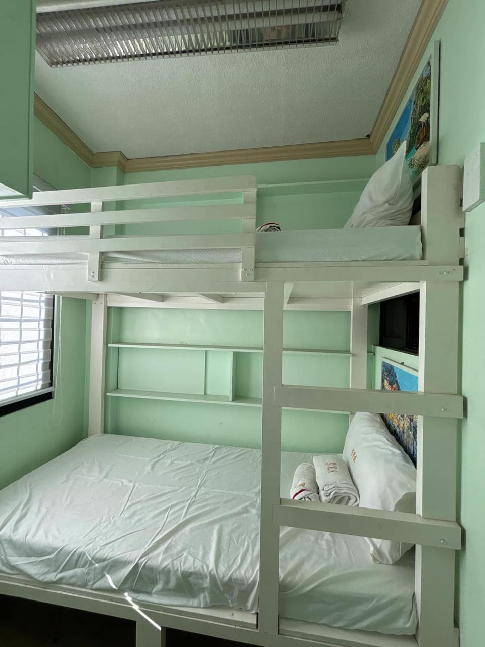 Golden V Primera Unit A Apartment in Calabarzon