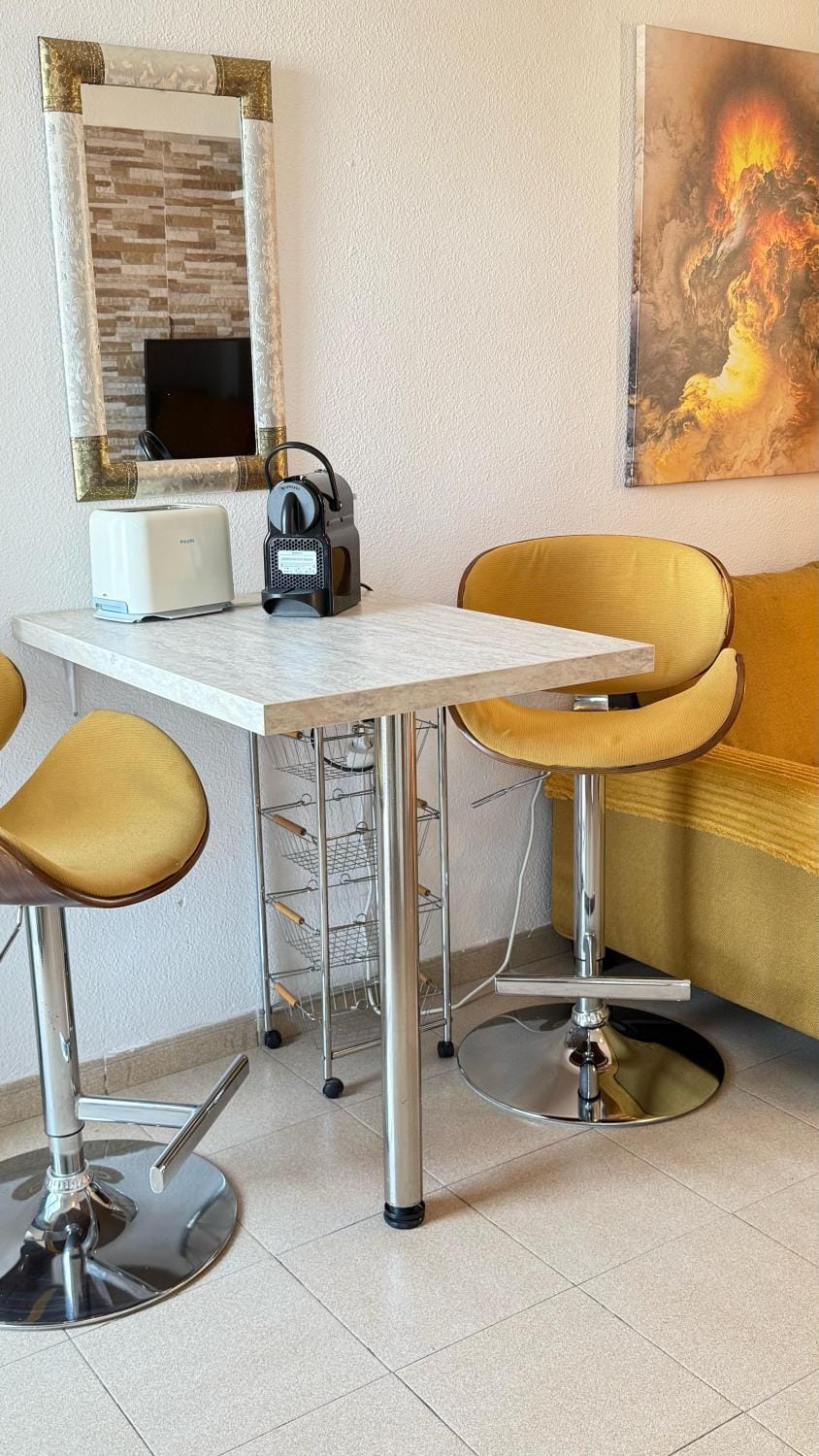 Apartment Laura near Europa Center and Amadores beach, Free WiFi Apartment in Puerto Rico de Gran Canaria