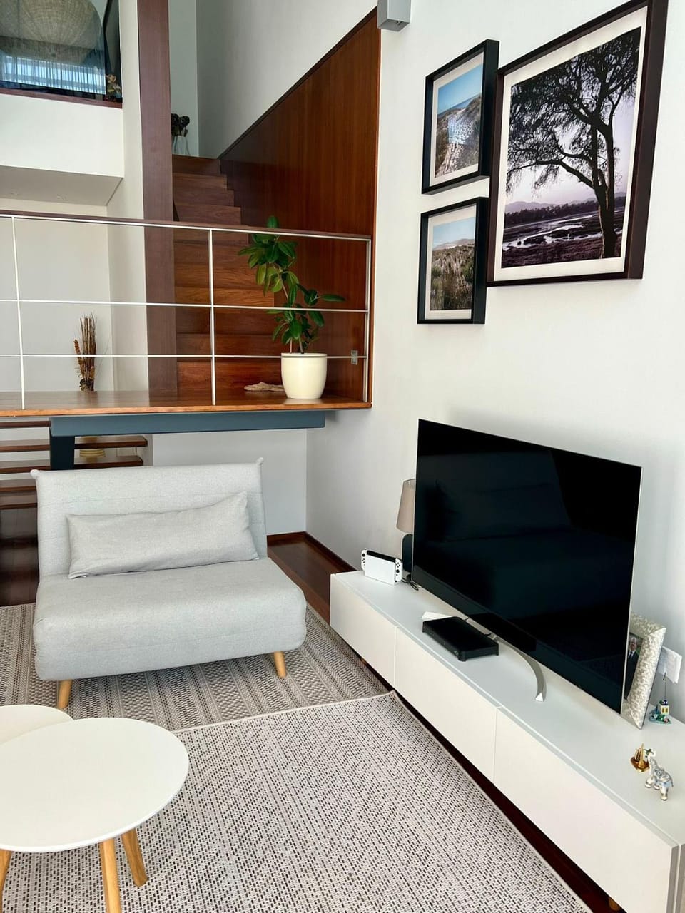 Communal lounge/ TV room, Living room