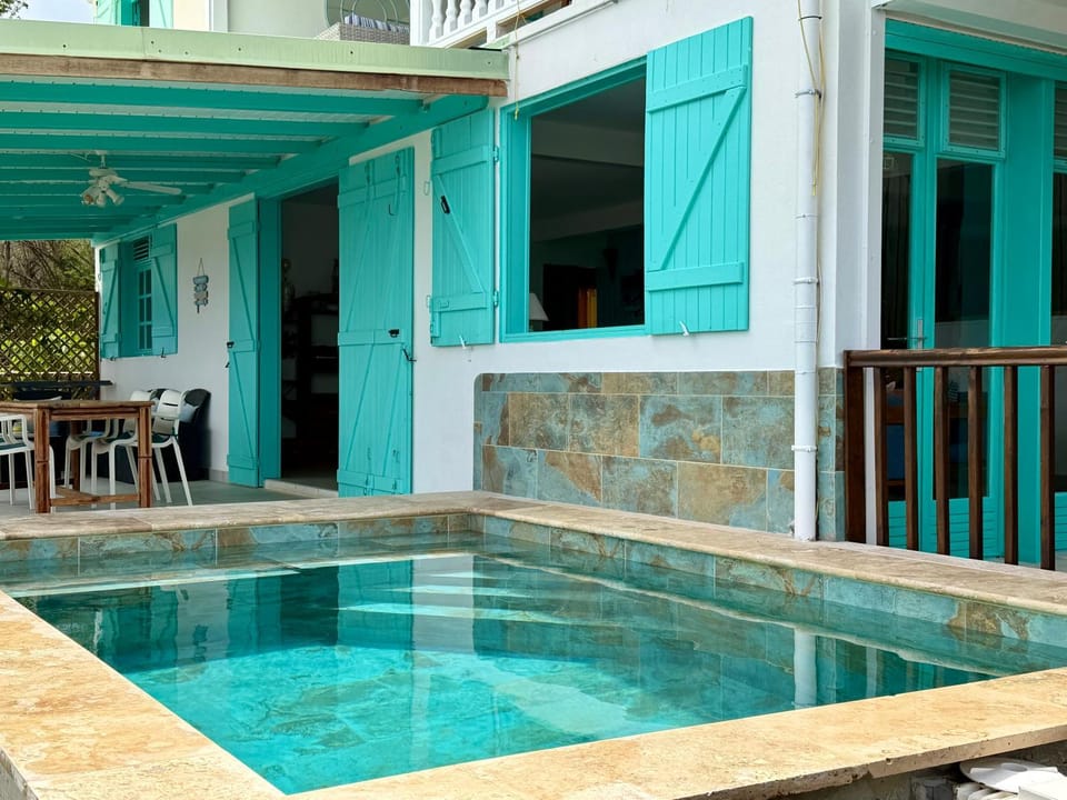 Balcony/Terrace, Pool view, Swimming pool, Swimming pool
