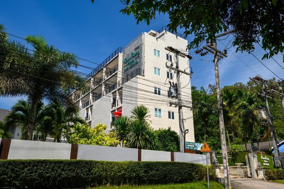 Khao Rang Place Bed and Breakfast in Wichit
