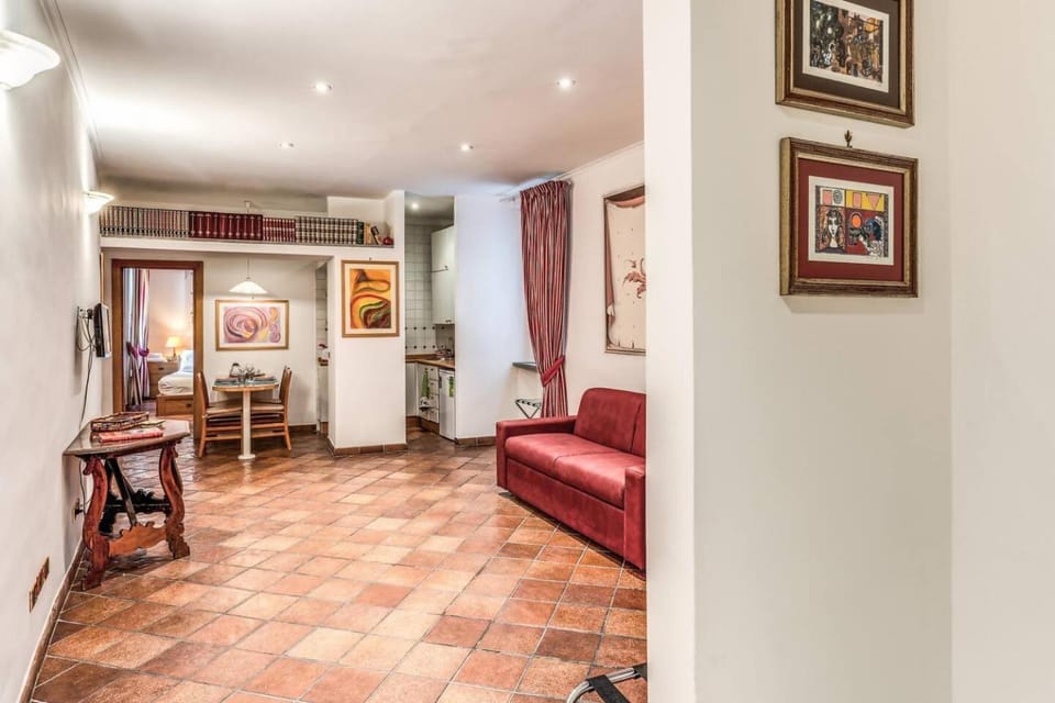 Cozy flat in Trevi Fountain Apartment in Rome