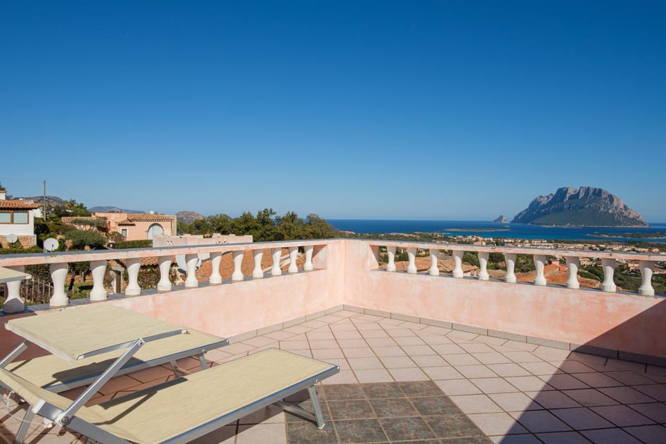 Patio, Nearby landmark, Natural landscape, View (from property/room), Mountain view, Sea view