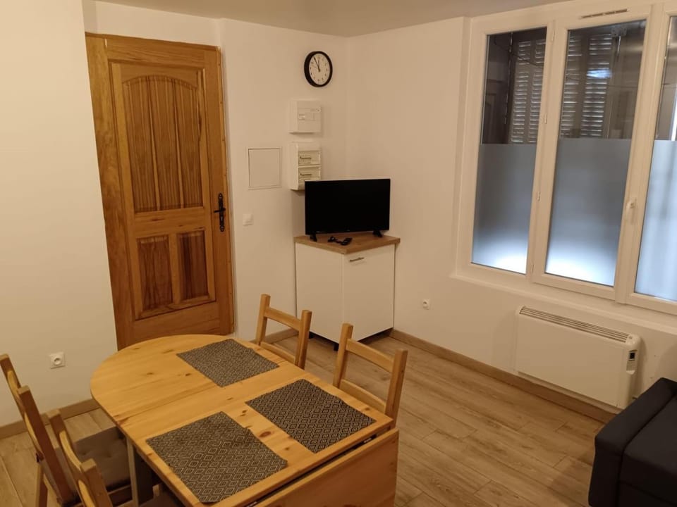 Appartement T2 privé proche gare Apartment in Marseille