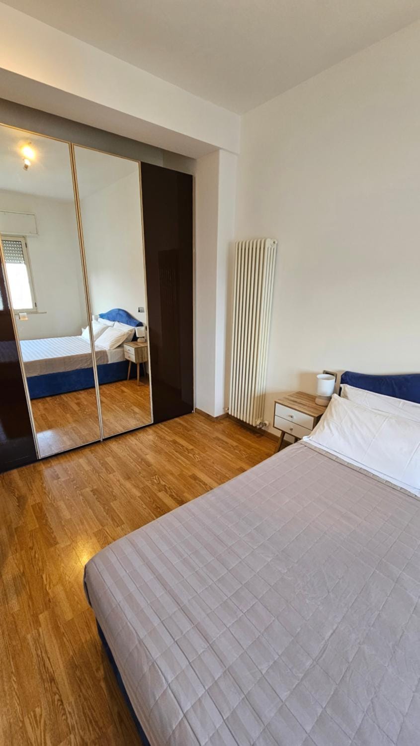 Bed, Bedroom, wardrobe
