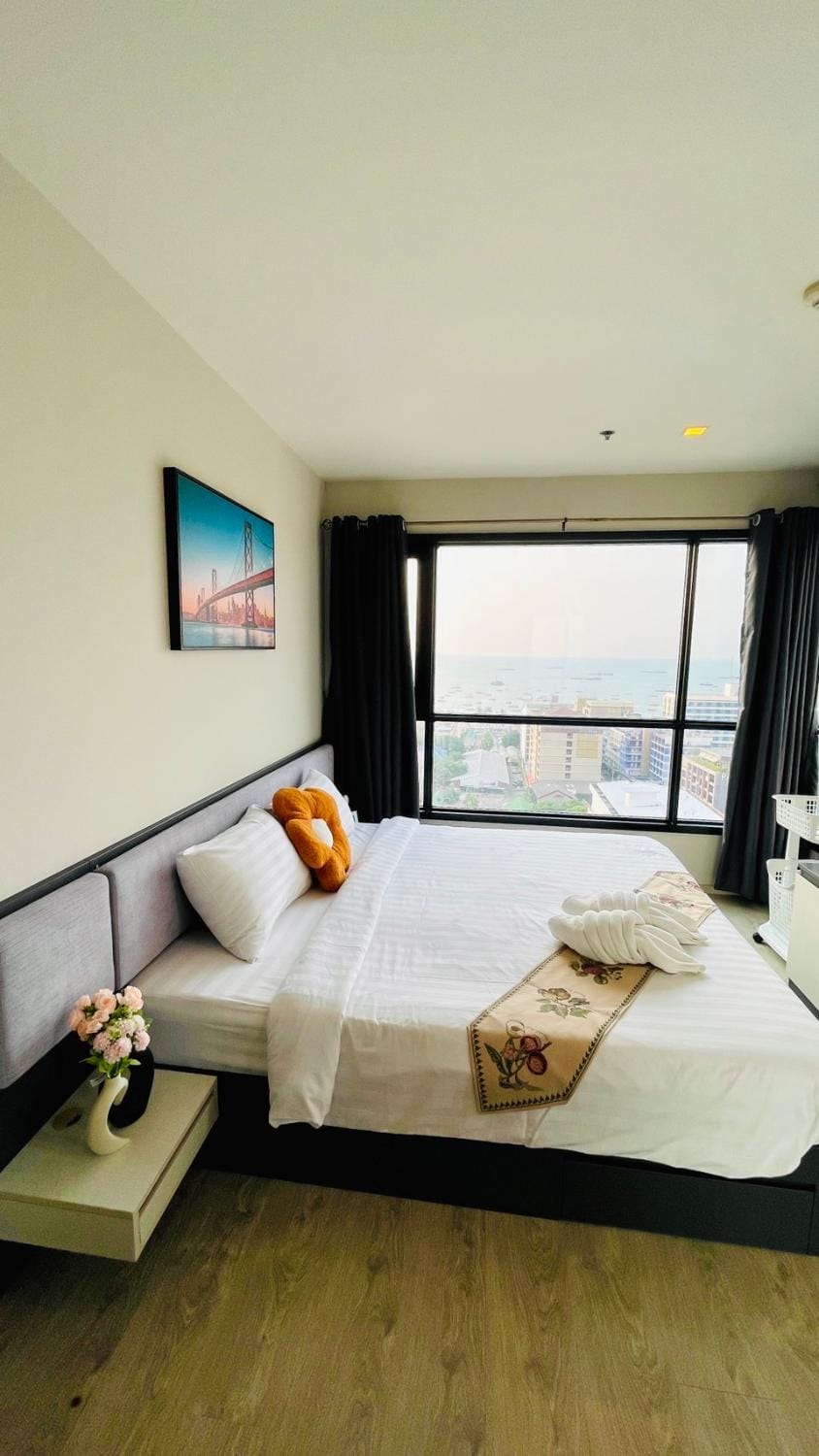 The base Central Pattaya 2 bed 1 bath by Numam Apartment in Pattaya City