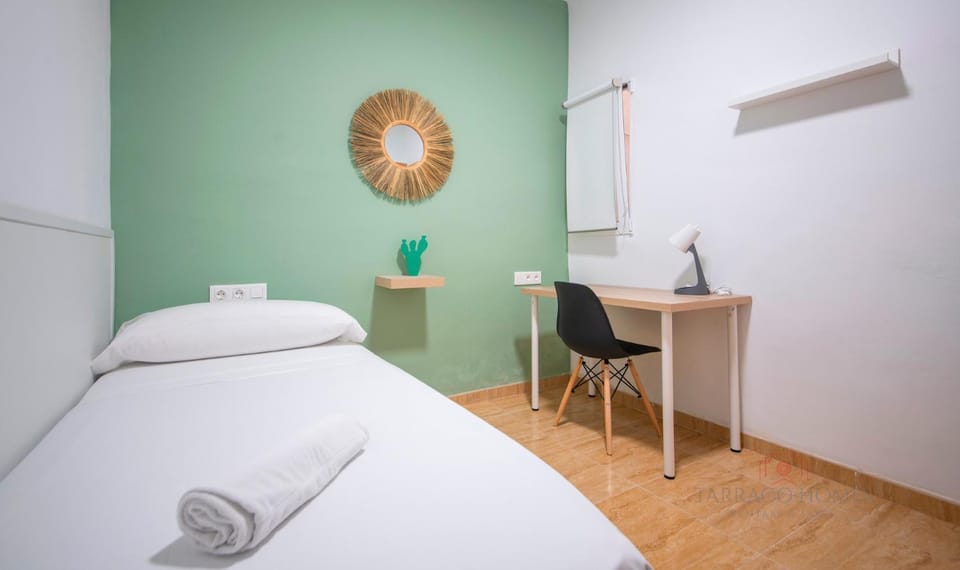 TarracoHomes-TH08 Apartamento con Patio Privado en el Centro de Tarragona Apartment in Tarragona
