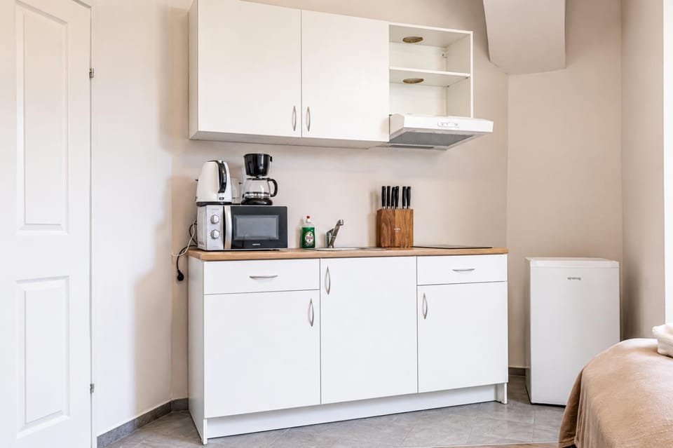 Coffee/tea facilities, Kitchen or kitchenette