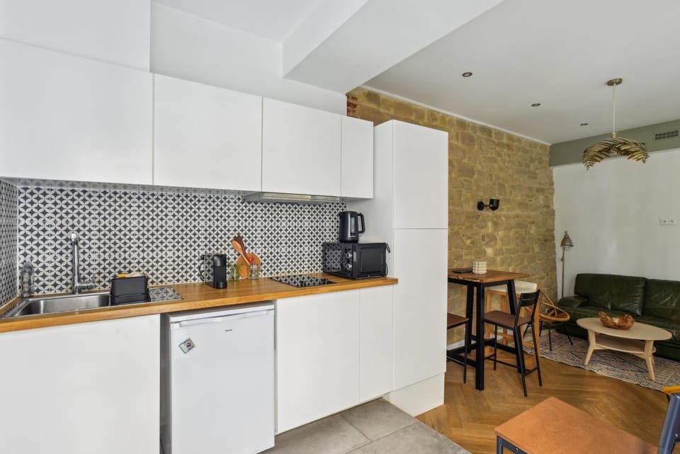 Beau 3 pièces rue Poissonnière Apartment in Paris