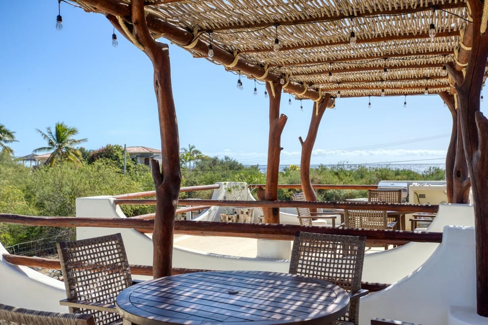 BBQ facilities, View (from property/room), Balcony/Terrace, Beach, Sea view