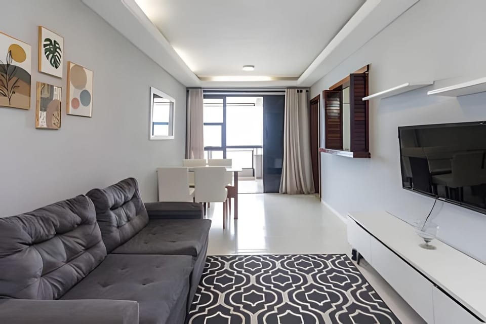 Vista Panoramica da Praia com 2qts, e vaga House in Rio de Janeiro