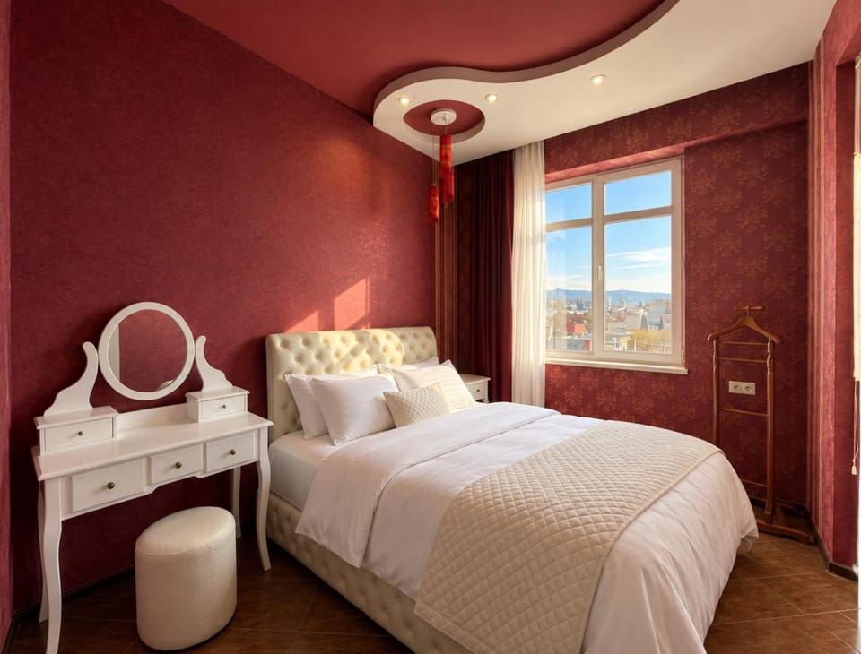 Bed, Bedroom