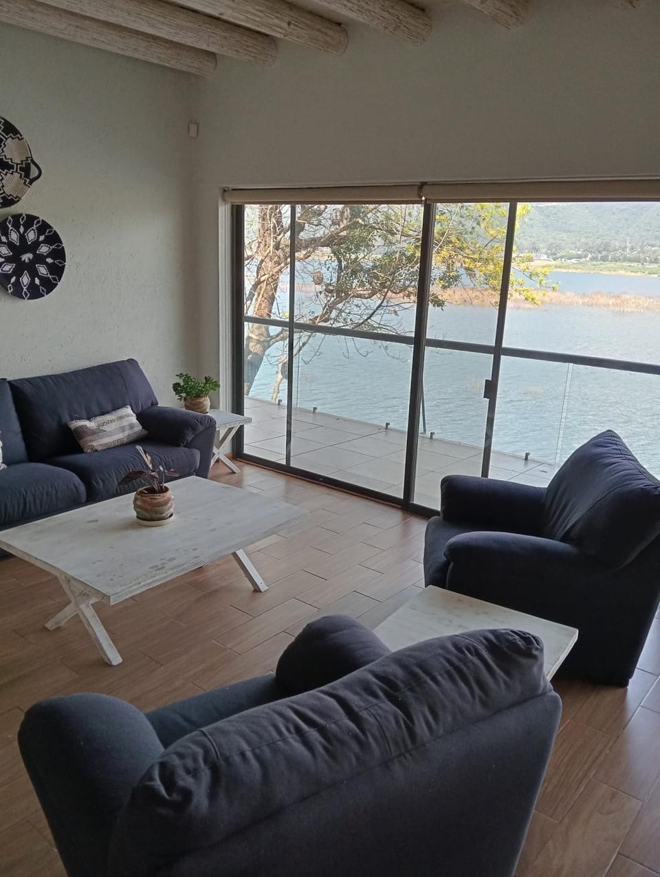 La Casa del Lago House in State of Mexico