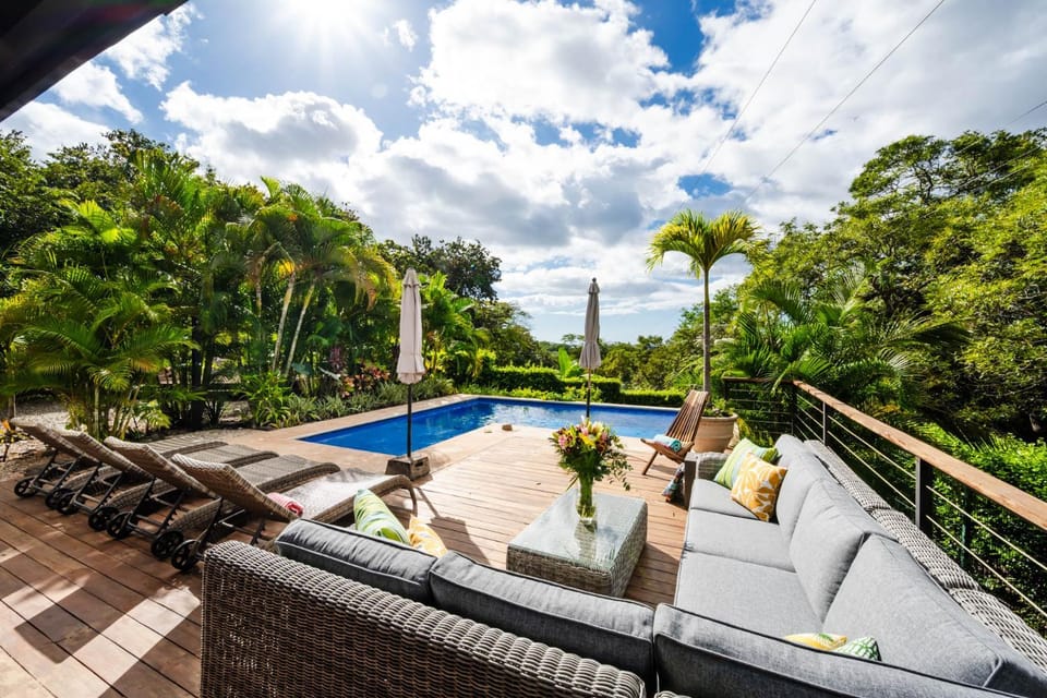 Oceanview and Private Pool 8 mins to Downtown House in Guanacaste Province
