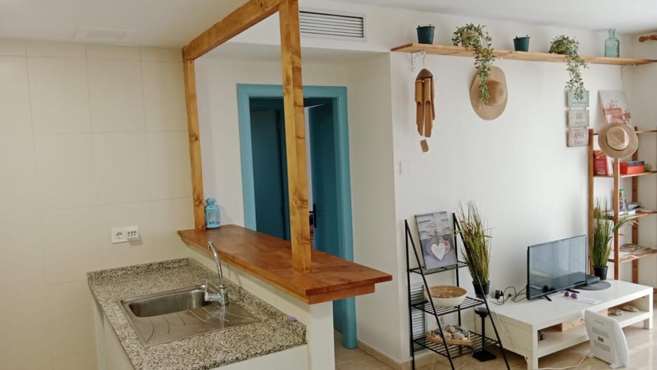 Kitchen or kitchenette, Living room, Dining area