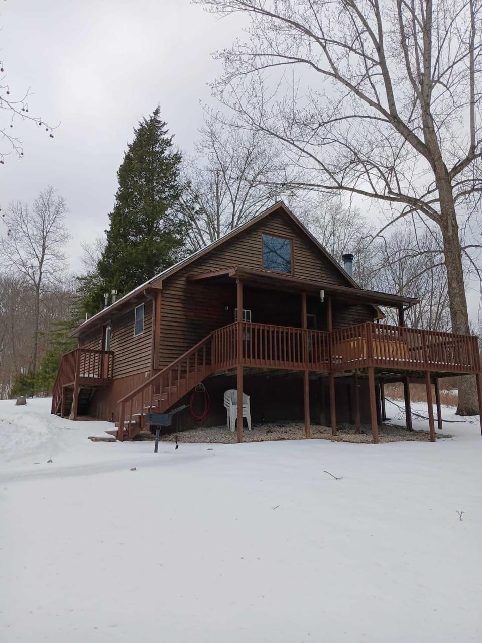 Optimum #9 with Hot Tub and Jacuzzi on Patoka Lake in Southern Indiana House in Indiana